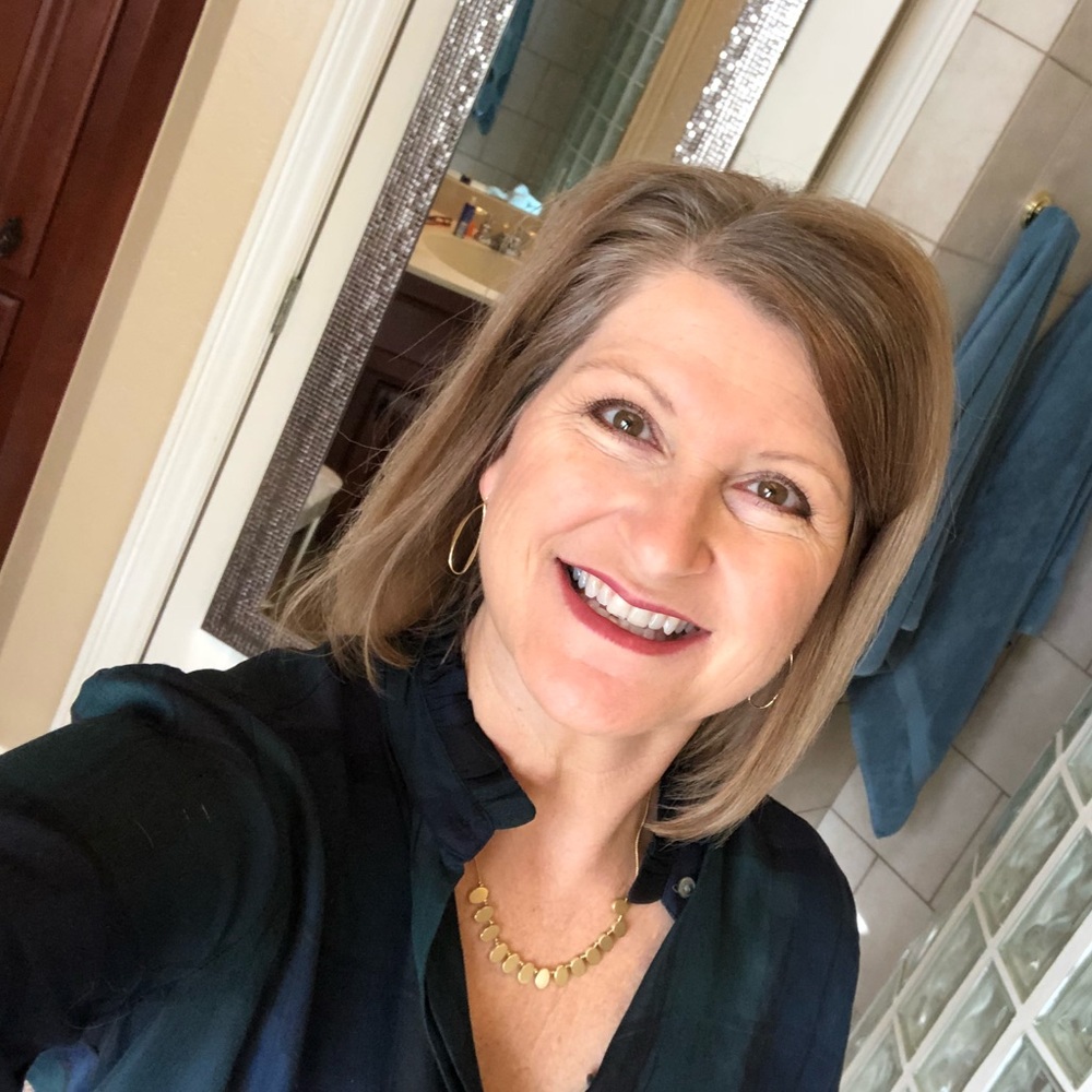 Meet your Posher, Stacy